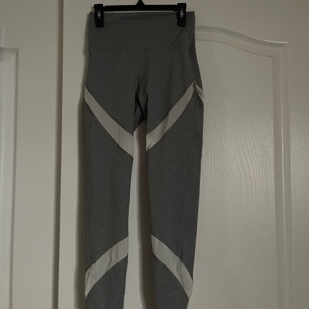 Aerie Cropped calf gray leggings, size small